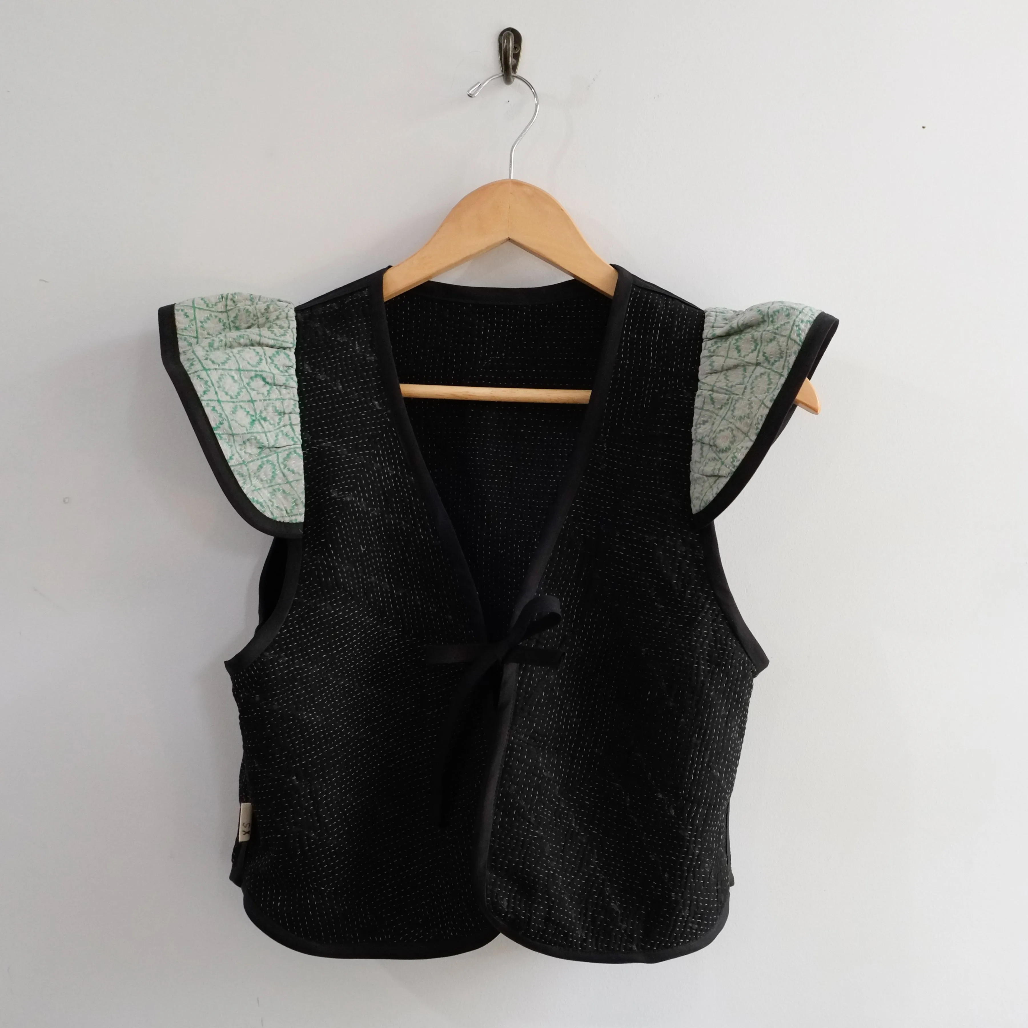 Amelia Flutter Sleeve Vest Black with Orange and Green Sleeves XS007
