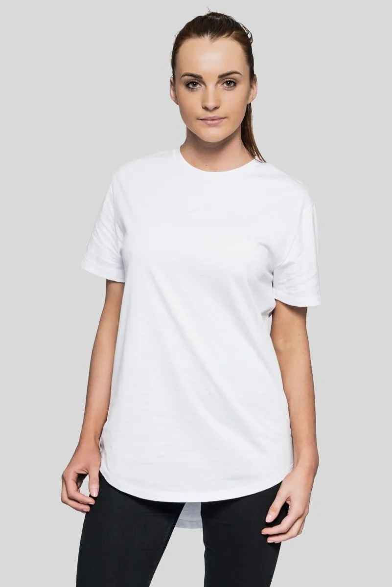 Basic Fate Curved Hem T-Shirt