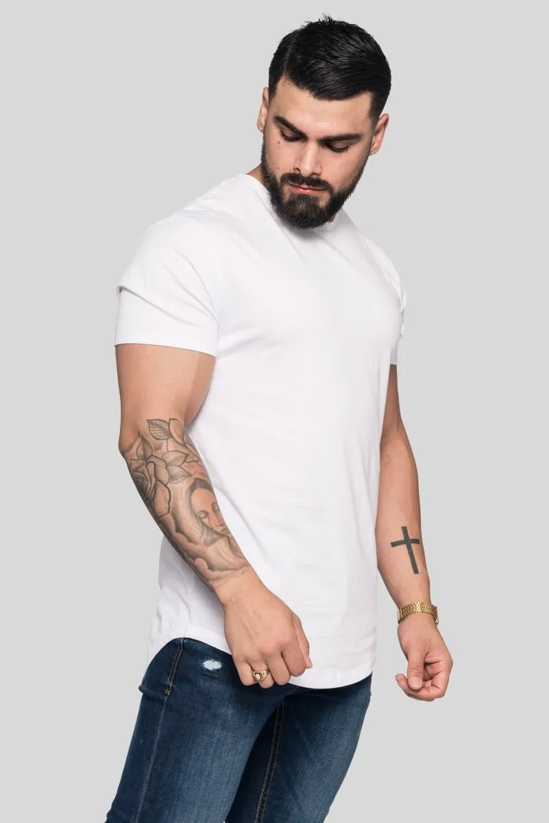 Basic Fate Curved Hem T-Shirt