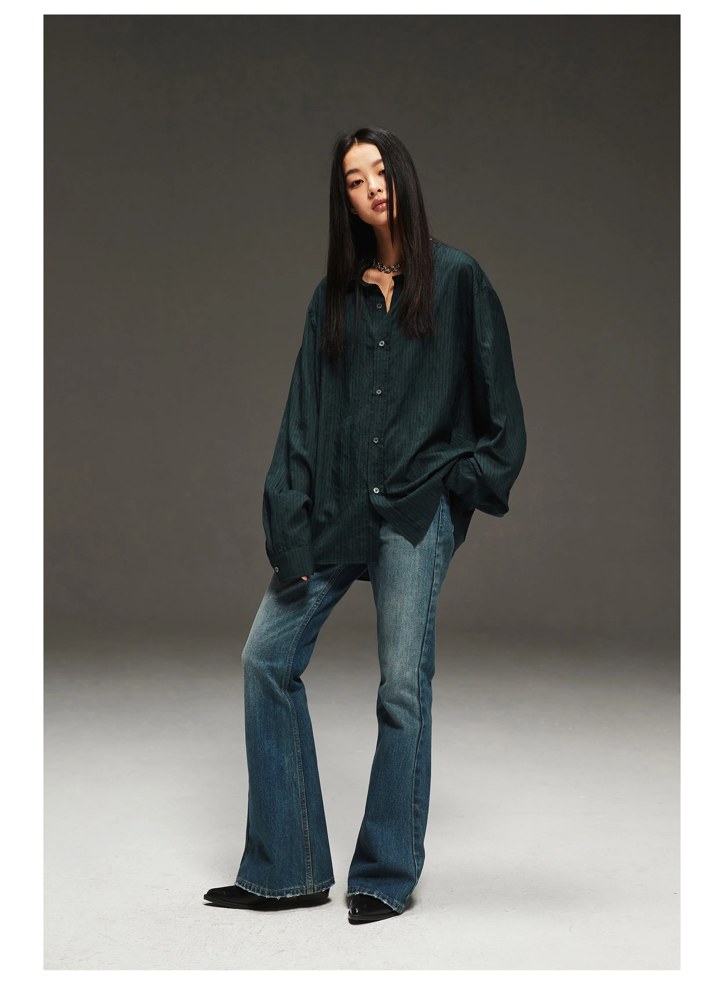 Classic Retro Flared Jeans