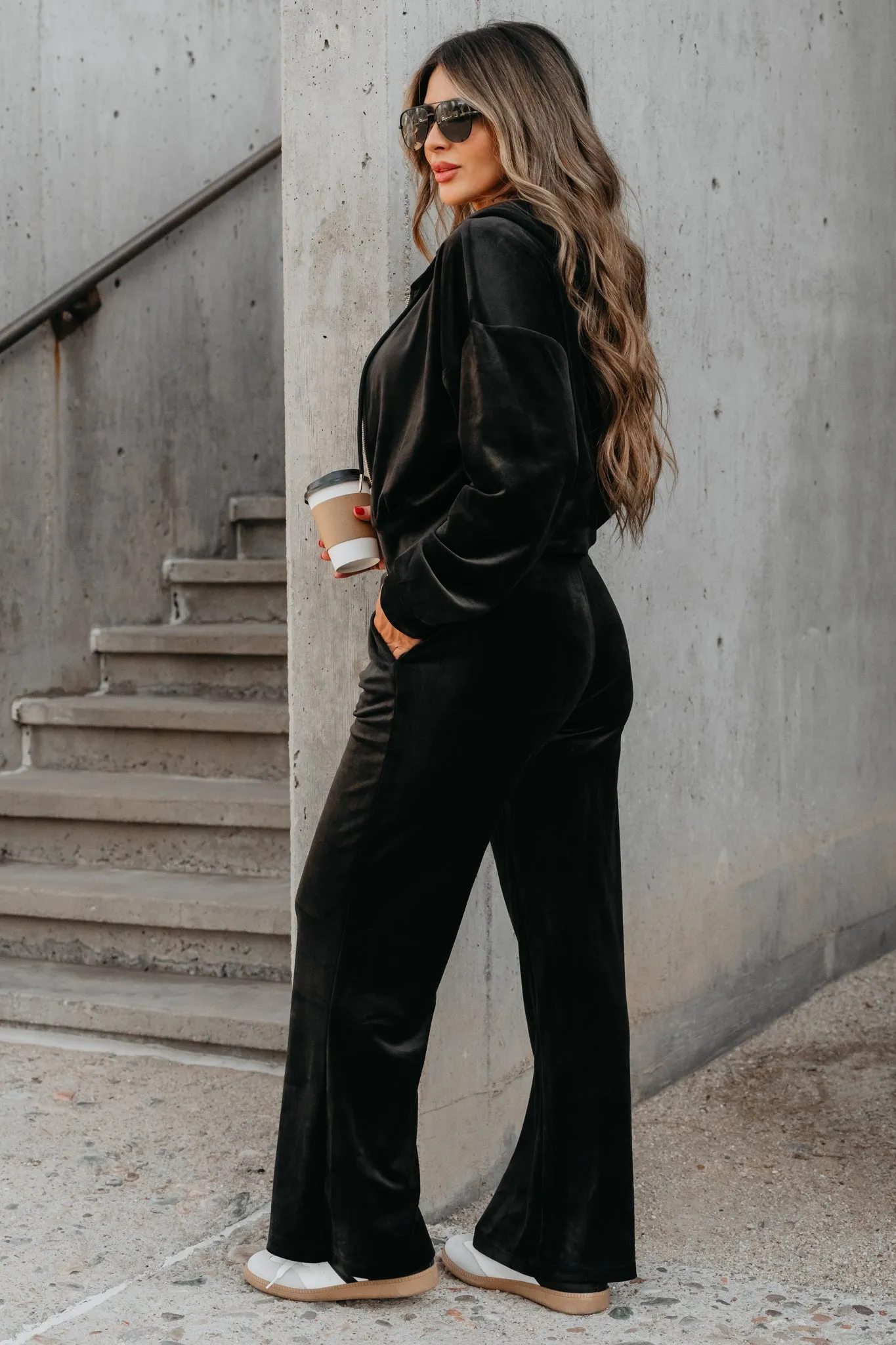 Comfortably You Velvet Set - Black