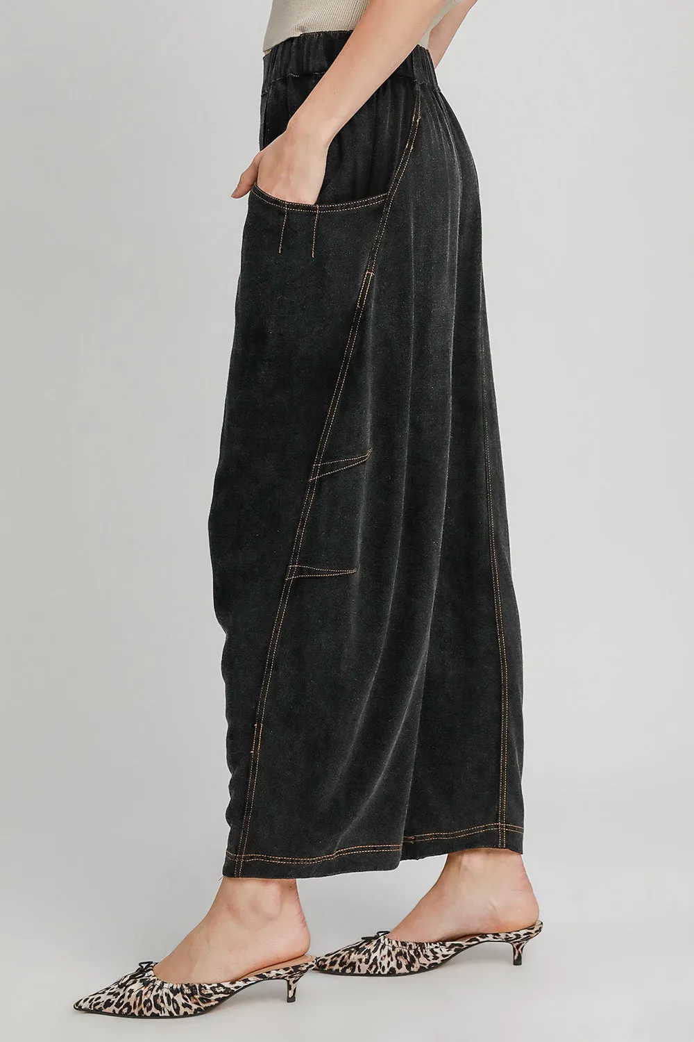 Contrast Stitch Lightweight Barrel Cut Pants