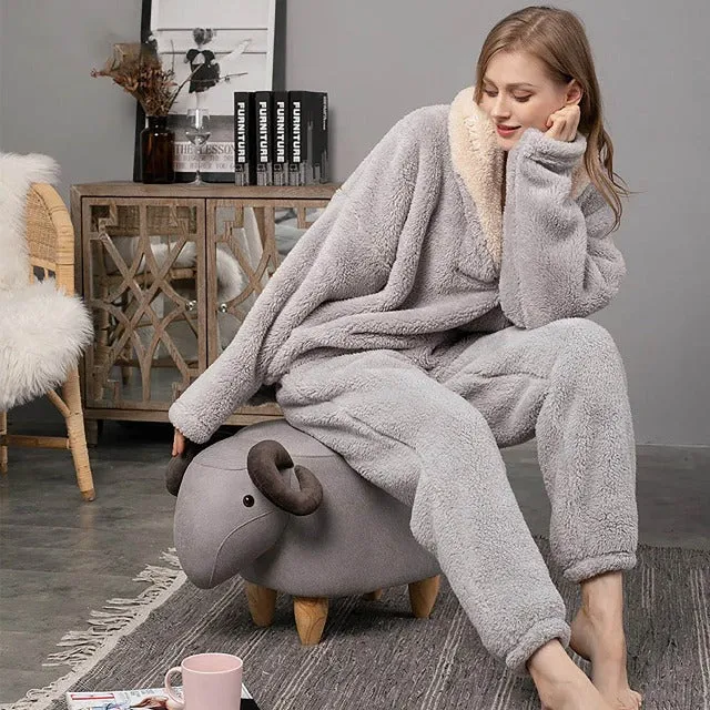Cozy Fleece Long Sleeve Pajamas Set