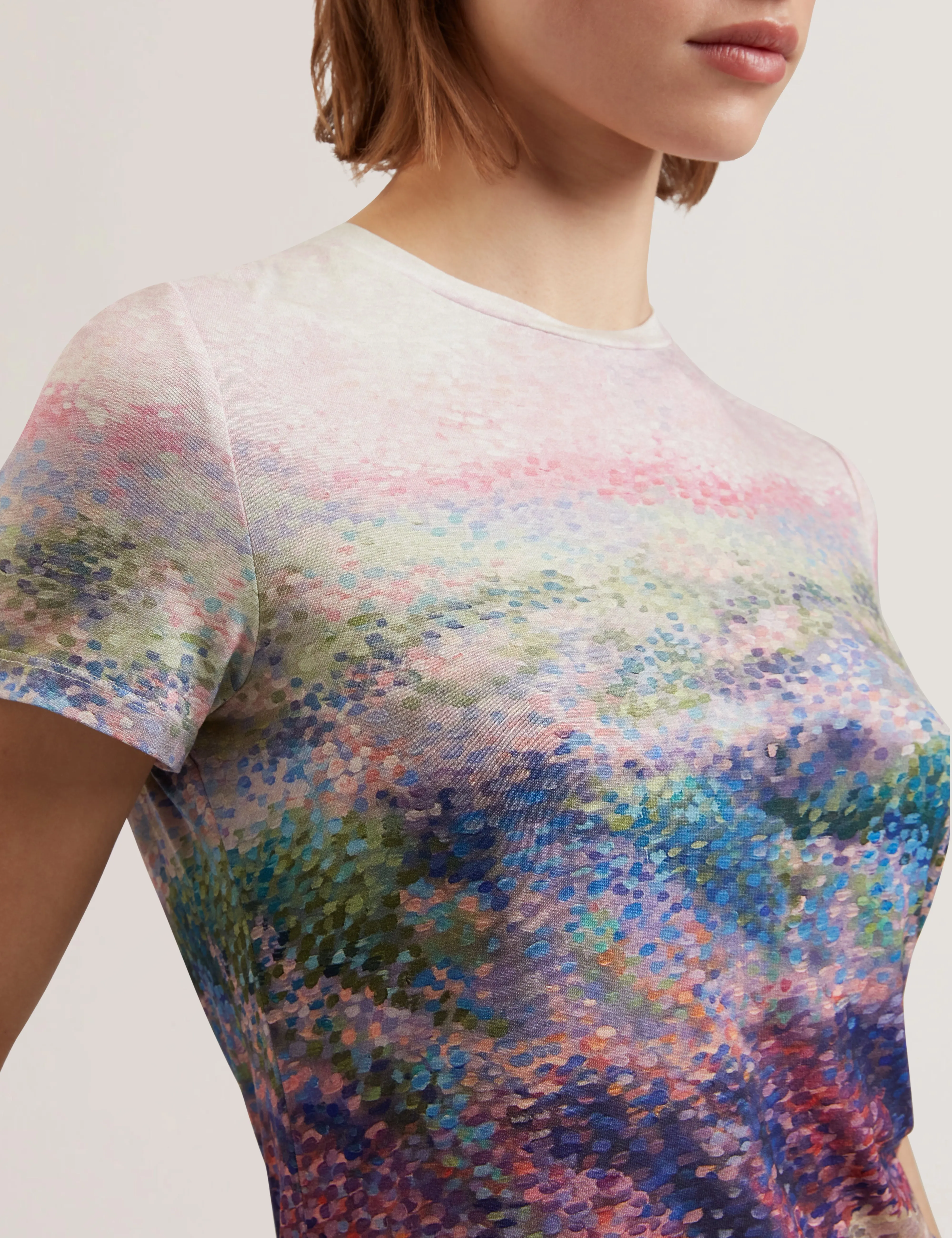 Kaytte Printed Fitted Tee Mid-Pink