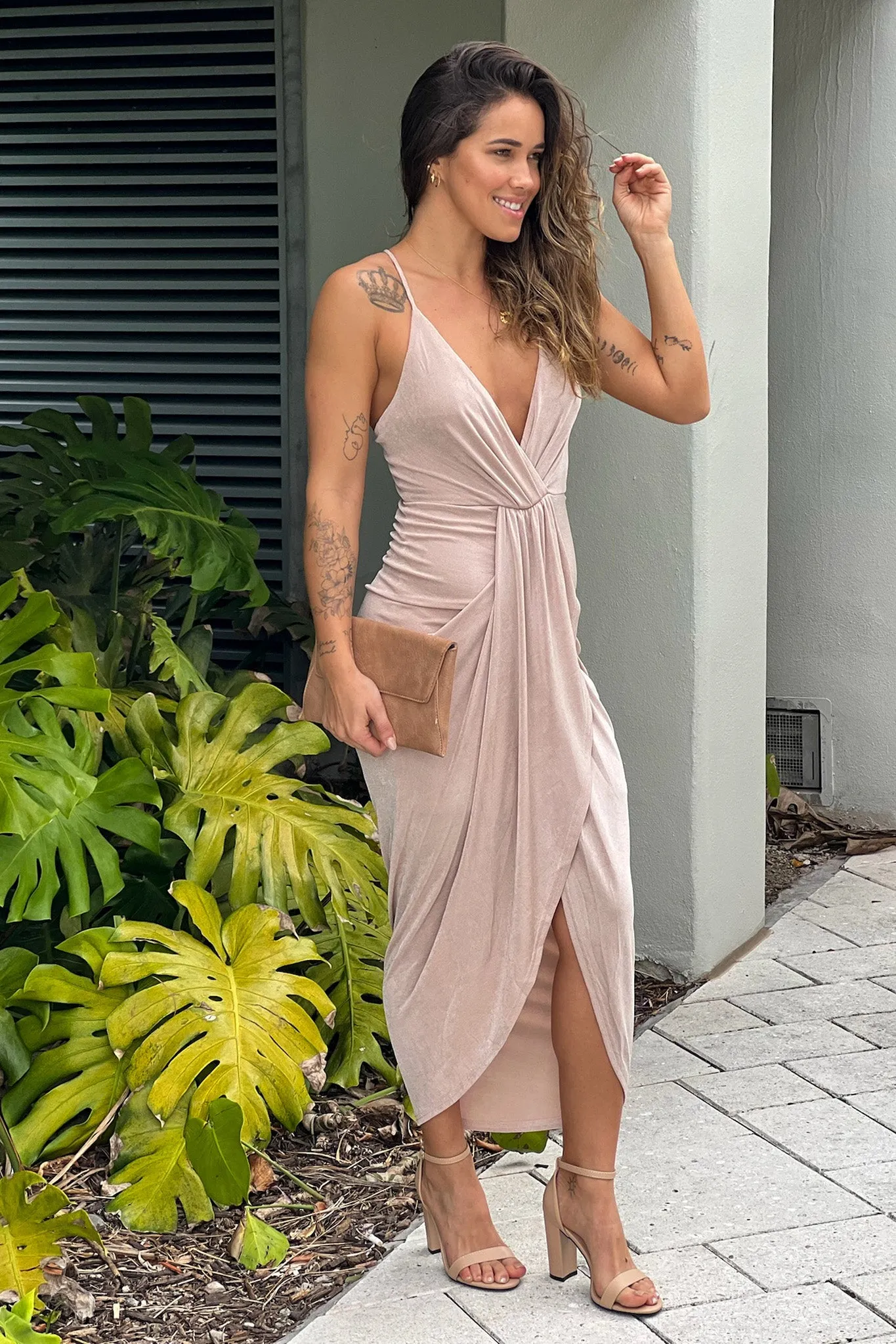 Light Mauve Midi Dress With Criss Cross