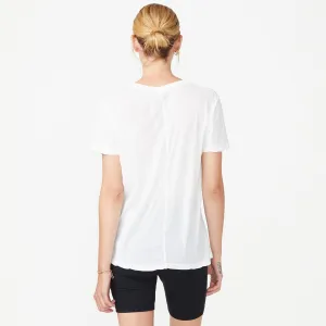 Relaxed V, White