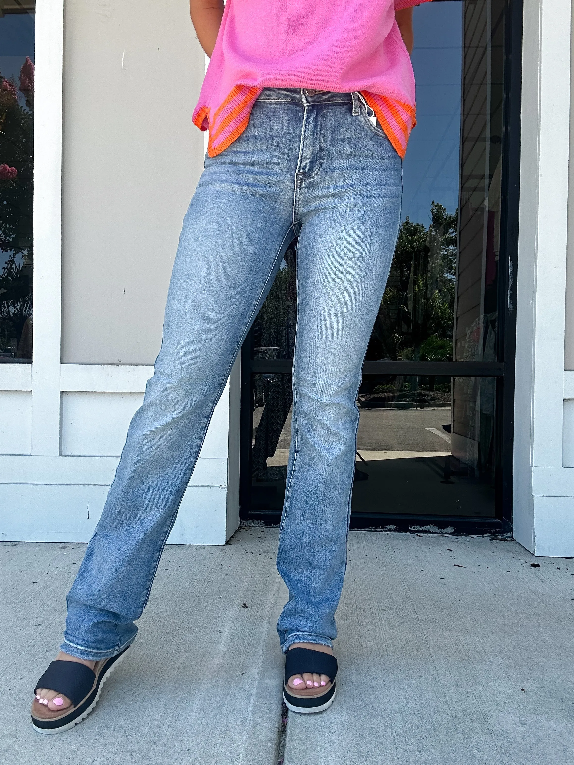 Risen Mid Rise Dolly Jean