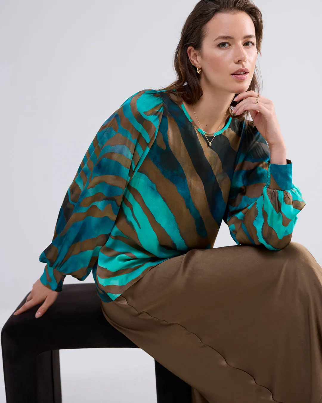 Summum Green Printed Boatneck Top
