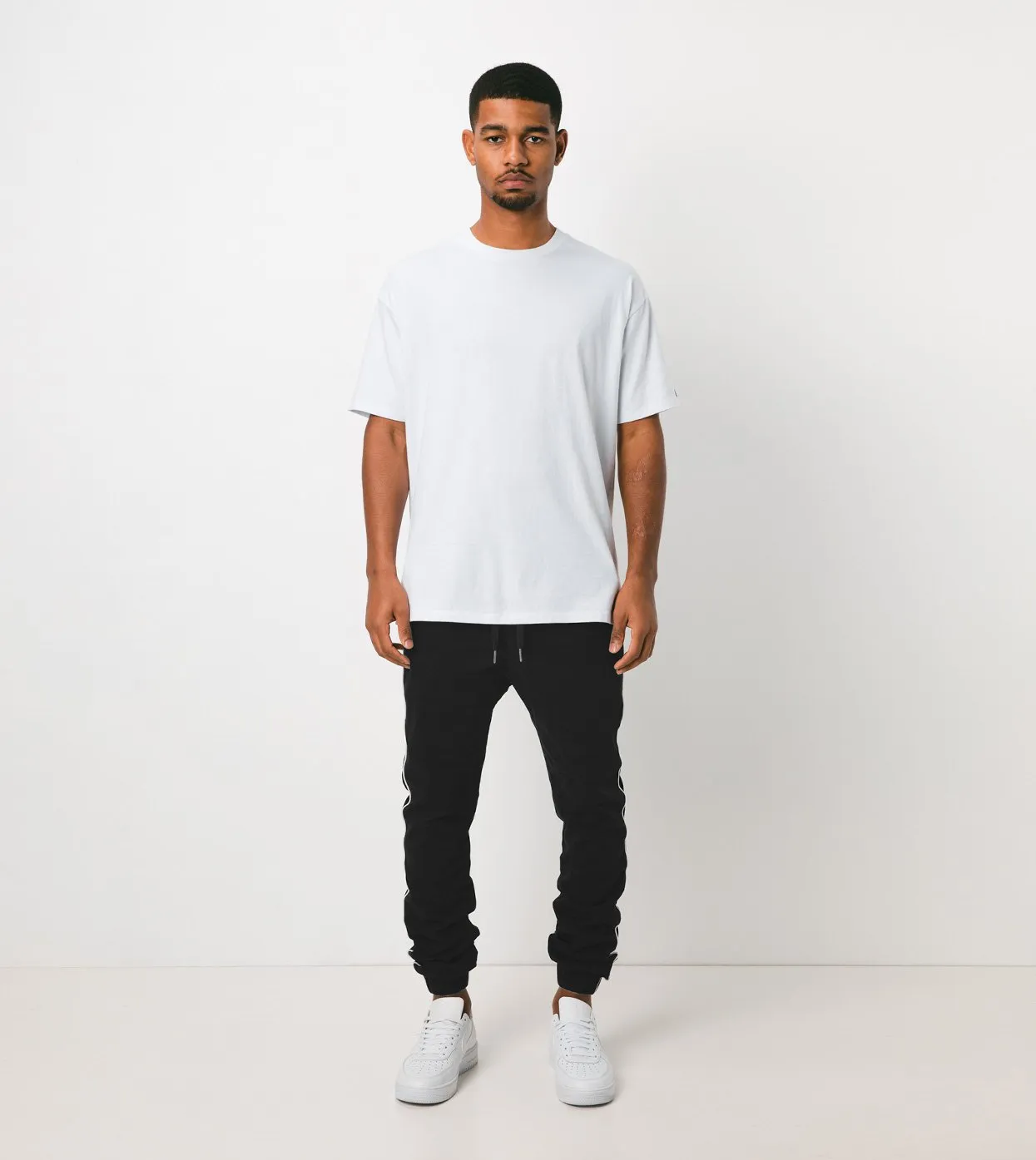 Sureshot Pipeline Jogger Black/White - Sale