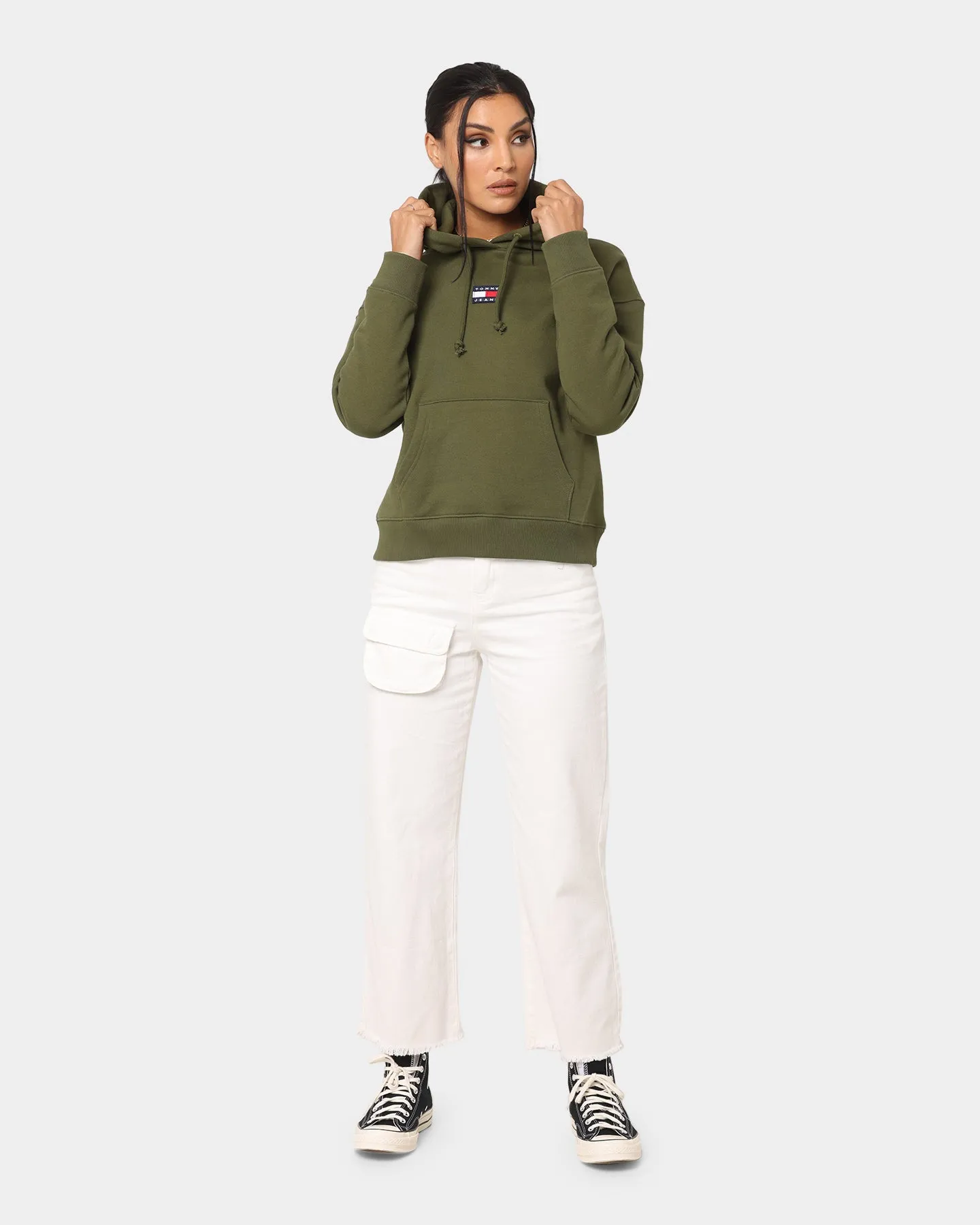 Tommy Jeans Women's Center Badge Hoodie Northwood Olive