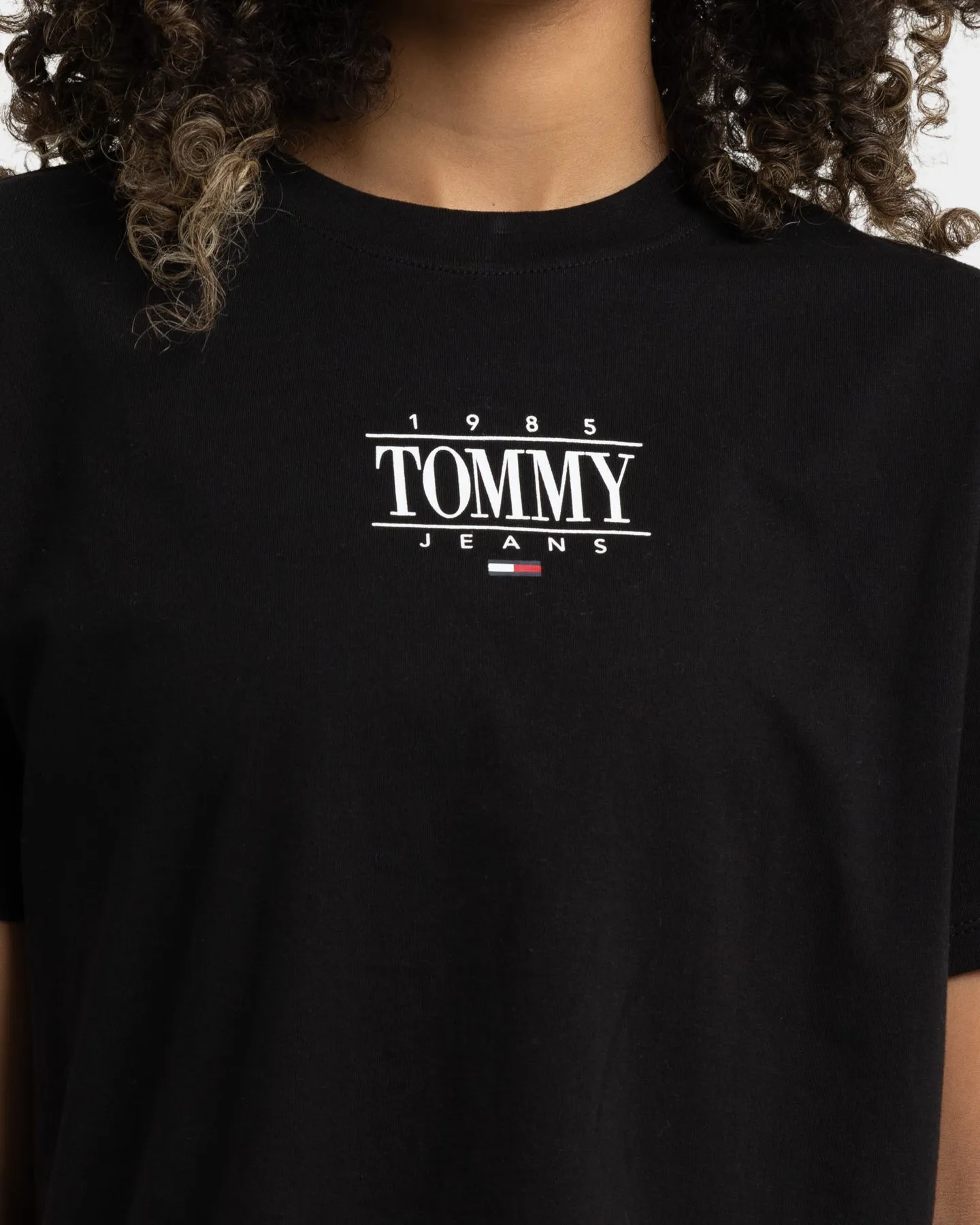 Tommy Jeans Women's Essential Logo Crop T-Shirt Black