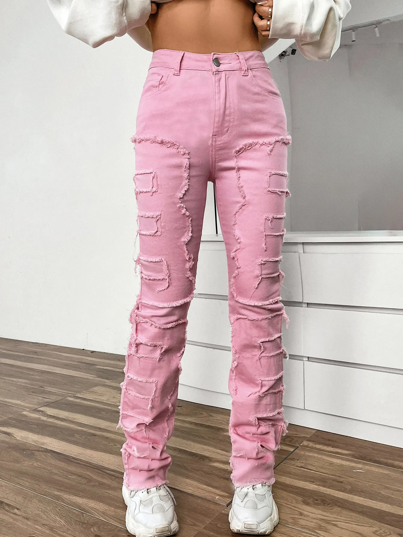 Women's Embroidered Stretch Jeans