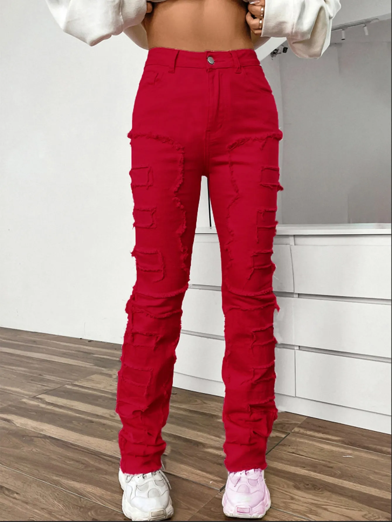 Women's Embroidered Stretch Jeans